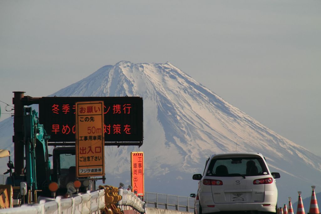 甲斐市下今井からの富士山