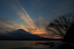 富士山と夕景