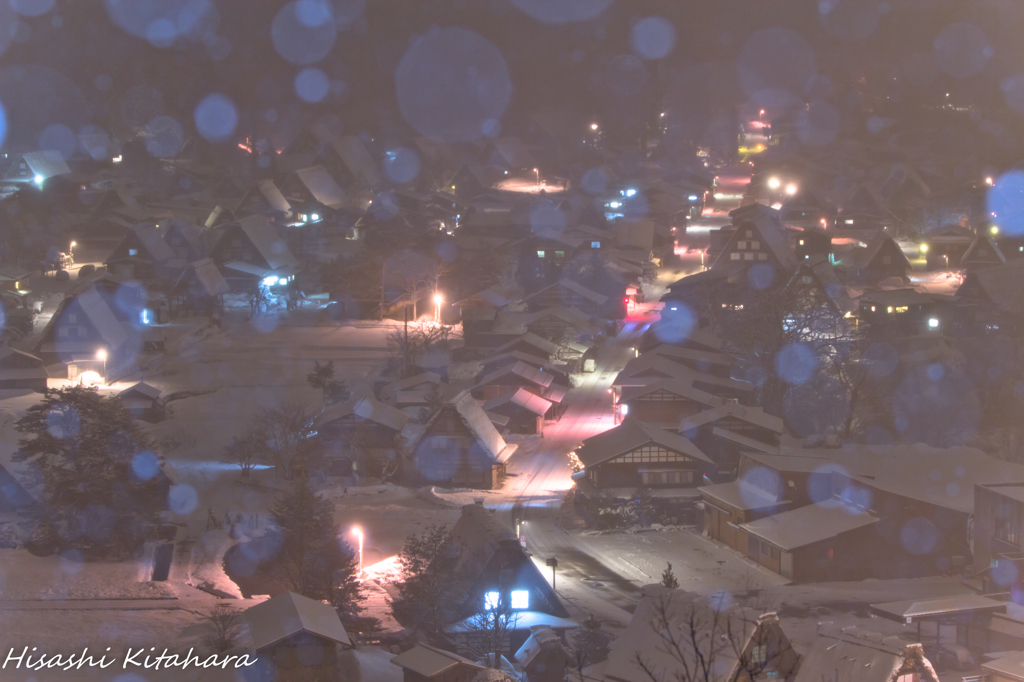 雪降る白川郷①