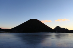 早朝の榛名山