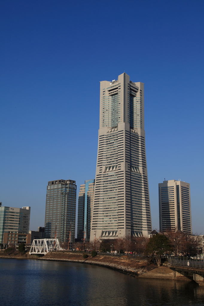 ランドマークタワー　１