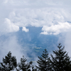 雲の隙間から見る風景