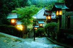 宝山寺　境内