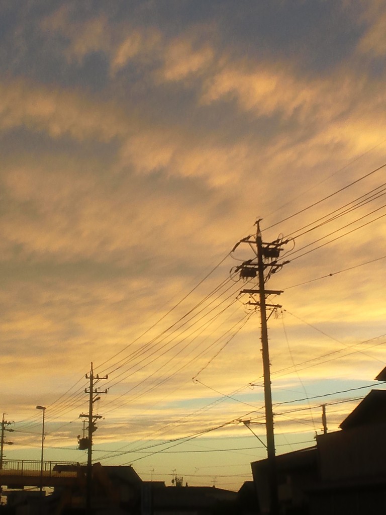 波打つ夕暮れ