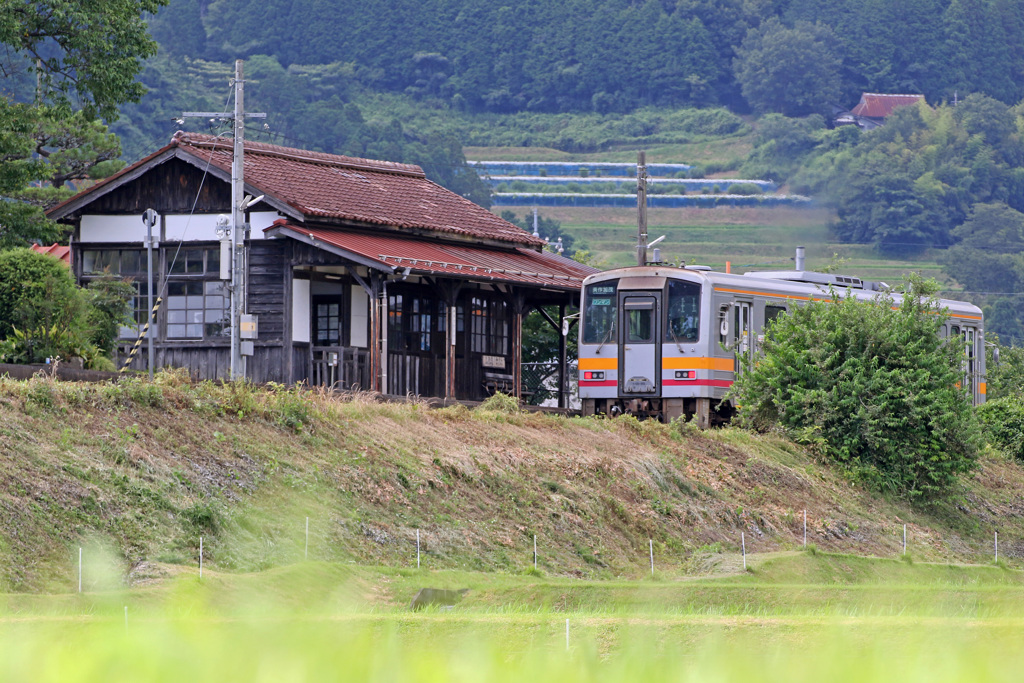 因美線美作滝尾駅