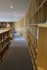 本をひらく、世界がひらく。