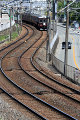 滝山駅S字カーブ