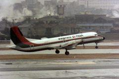東亜国内航空YS-11