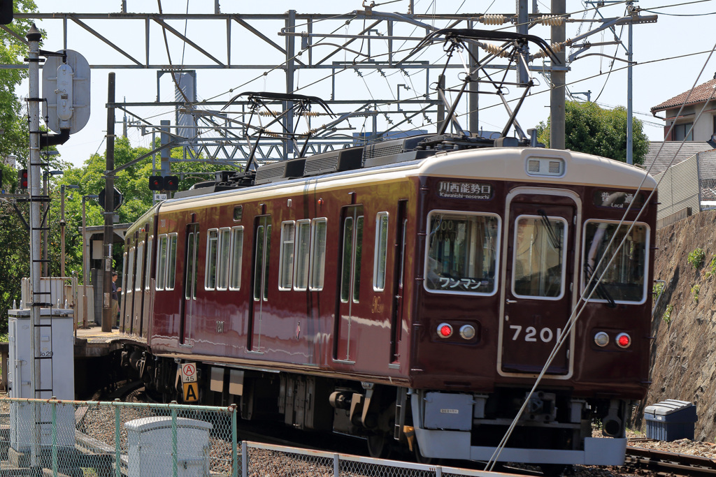 滝山駅入線