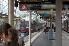 雲雀丘花屋敷駅