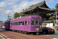嵐電太秦広隆寺駅横より