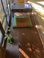 縁側の温もり 縁側の温もり
