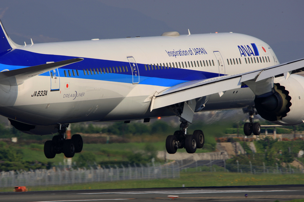 B787着陸接地まで高度5ｍ