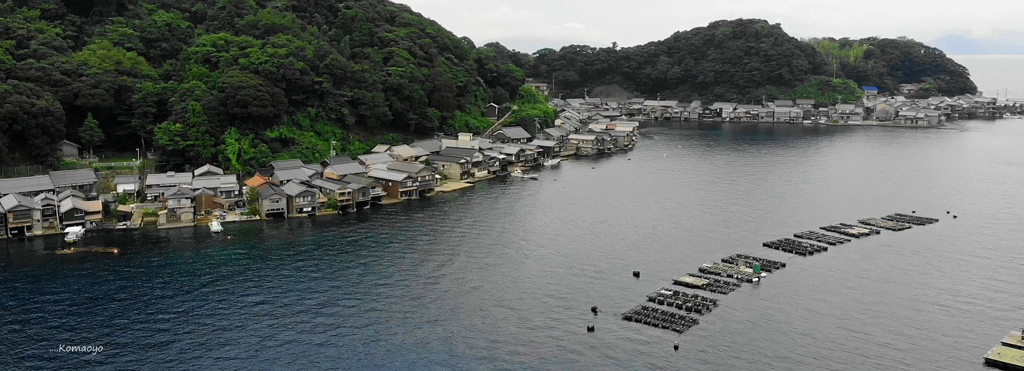 伊根湾の舟屋群