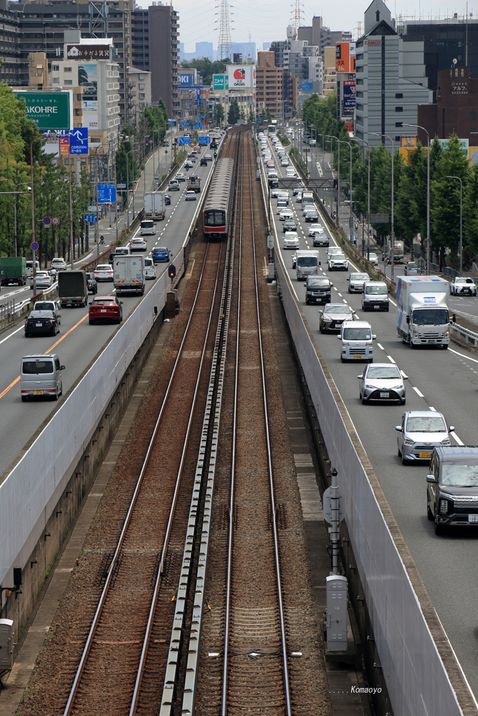 桃山台駅から緑地公園駅へ