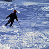 下りは山スキーで