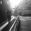 後ろ姿の人々01