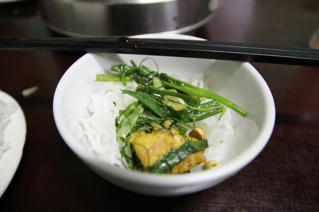ハノイで雷魚を食う！「チャーカーラボン」