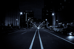 この道路の先には