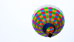 空飛ぶ気球