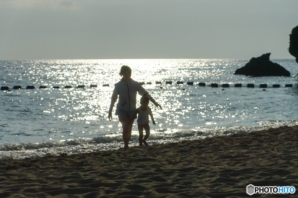 silhouette of a family