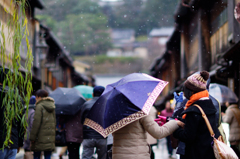 茶屋街に降る雪