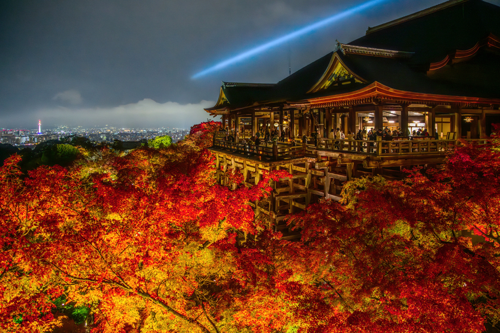 清水寺の紅葉
