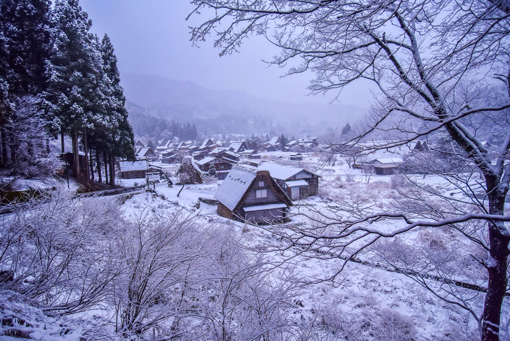 白川郷の朝3