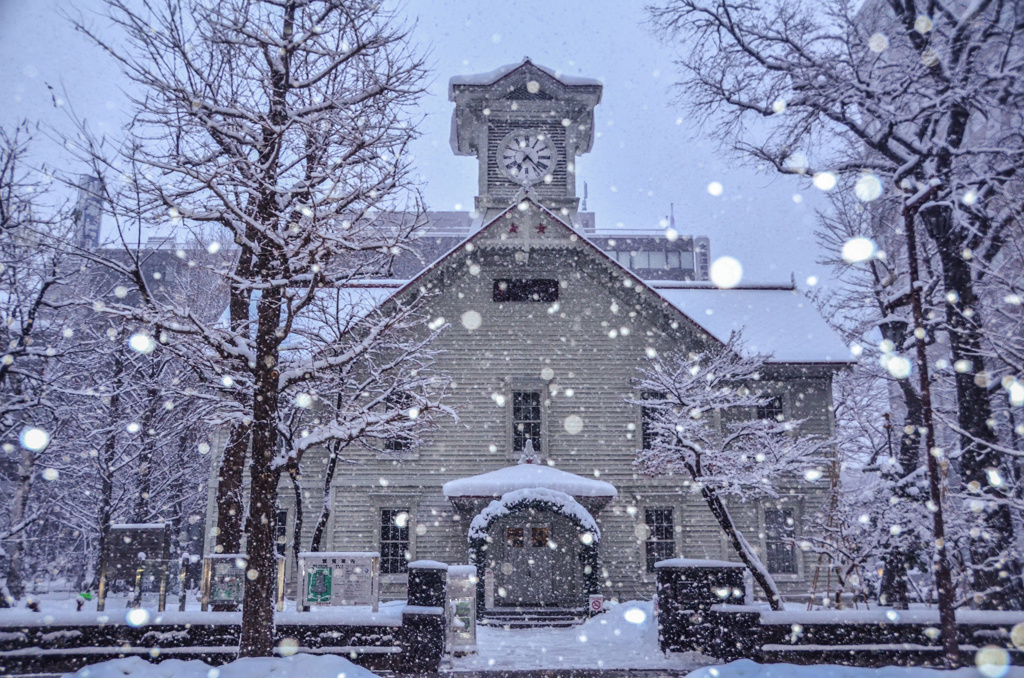 札幌 時計台の雪景色(再編集版)