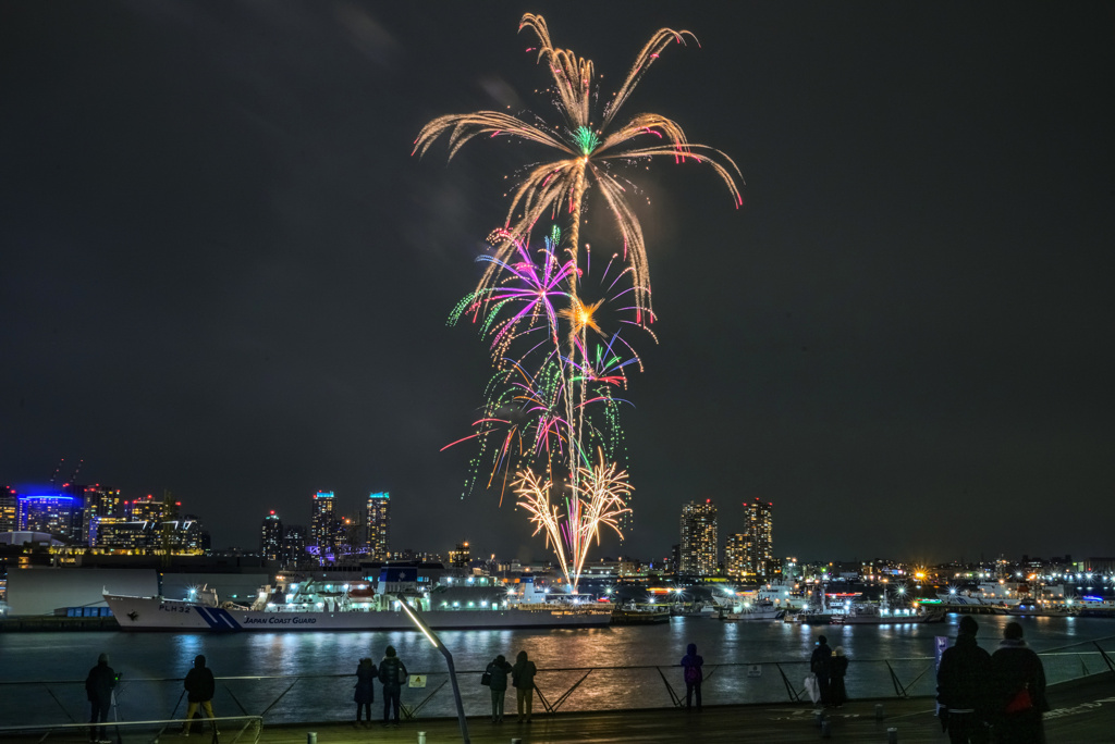 横浜の花火