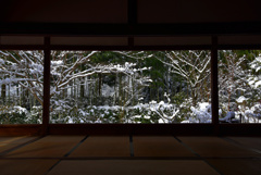 宝泉院 額縁雪景色