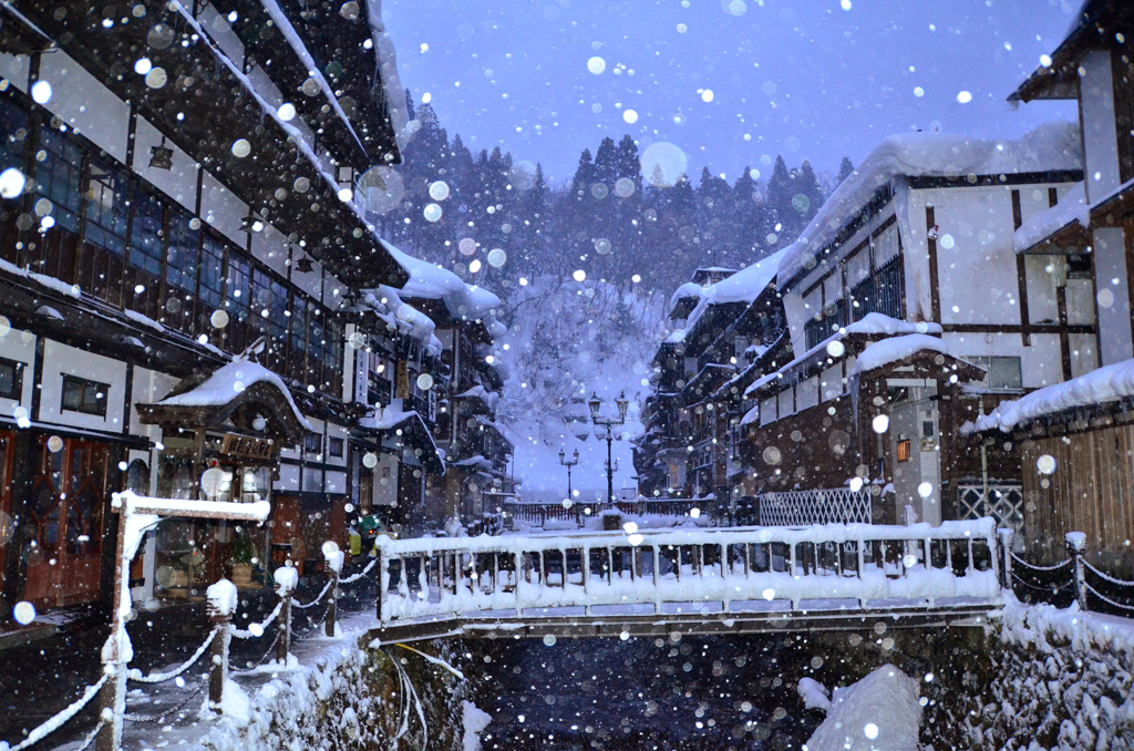 銀山温泉の朝