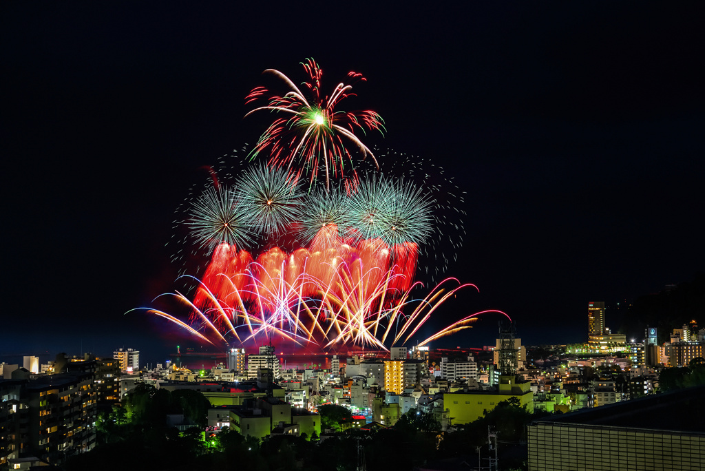 6月の熱海花火