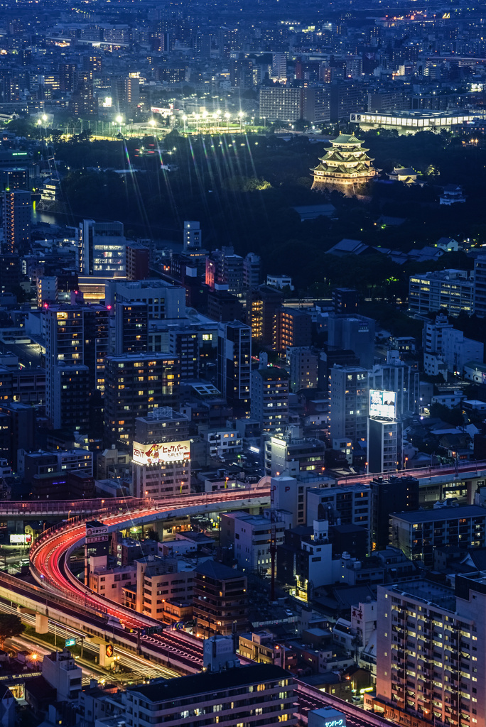 名古屋の夜