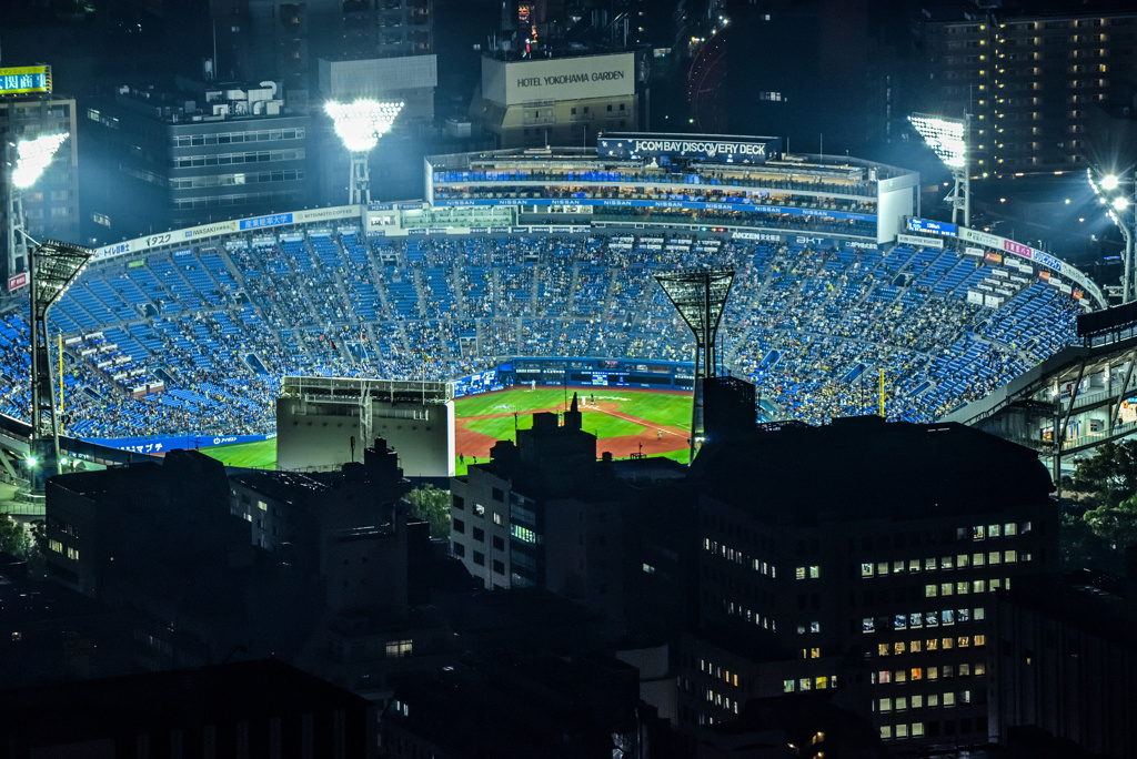 横浜スタジアム