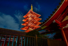 夜の浅草寺3