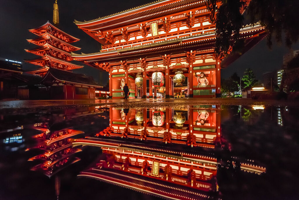浅草寺リフレクション