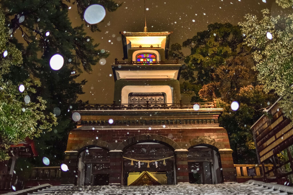 尾山神社 神門