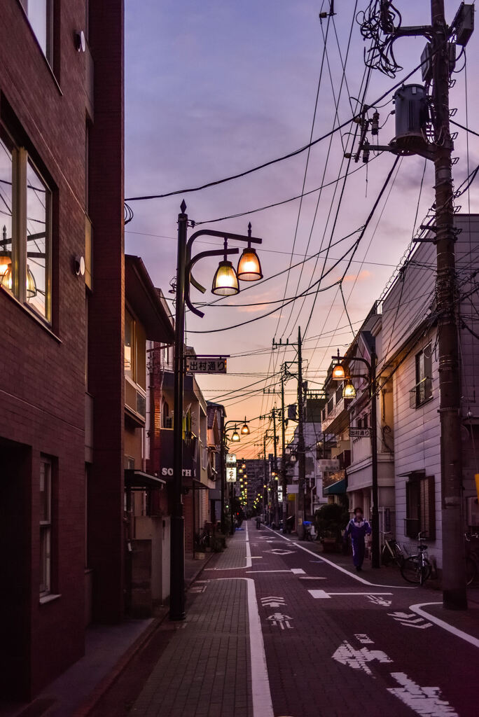 黄昏の商店街