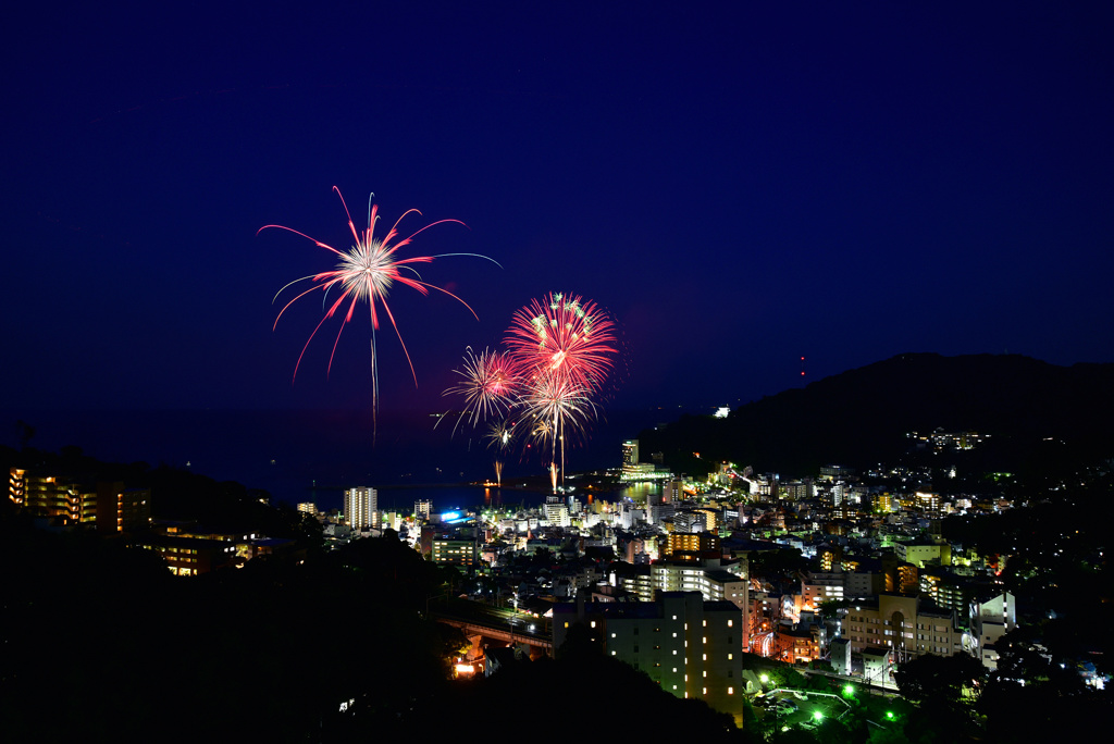 熱海海上花火大会