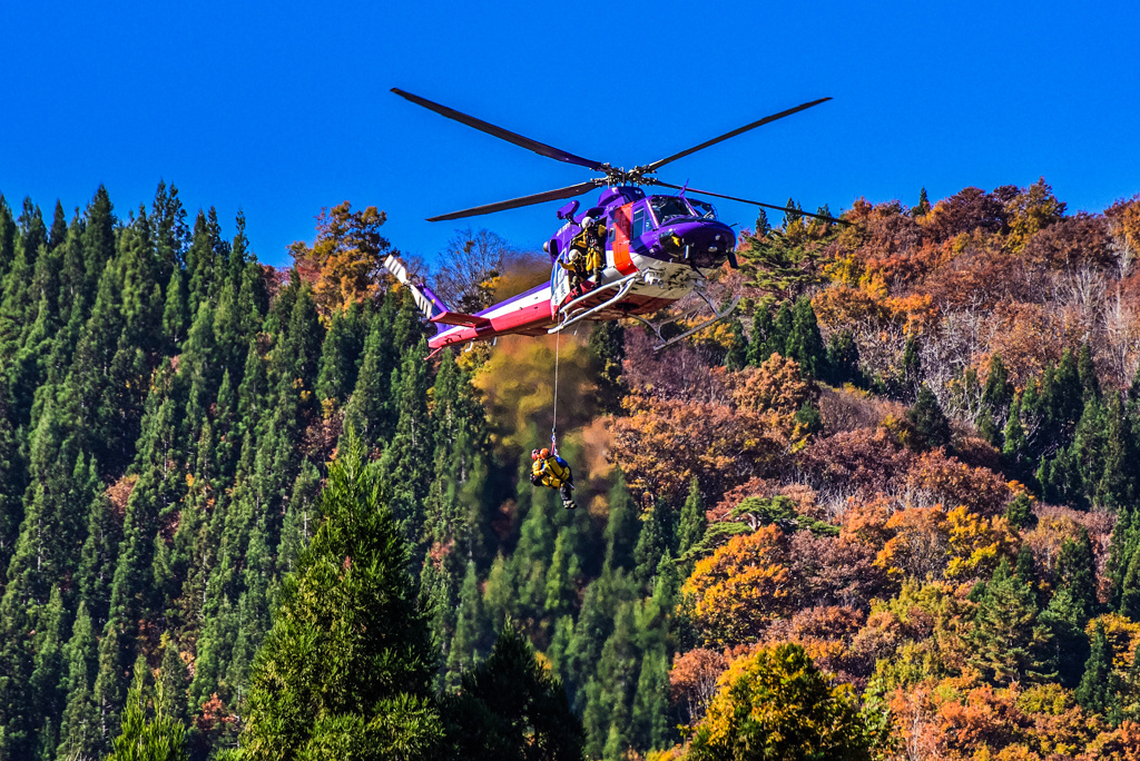 防災ヘリコプター救助訓練