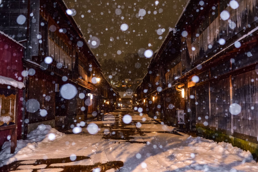 ひがし茶屋街雪景色