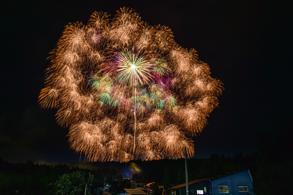 思い出の花火大会: 四年前の片貝まつり