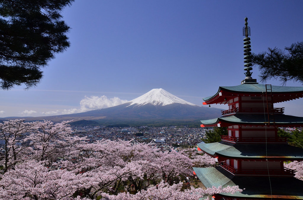 新倉山浅間神社