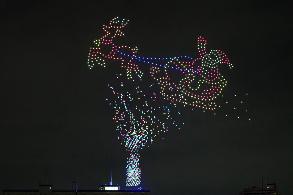 隅田川のドローンショー