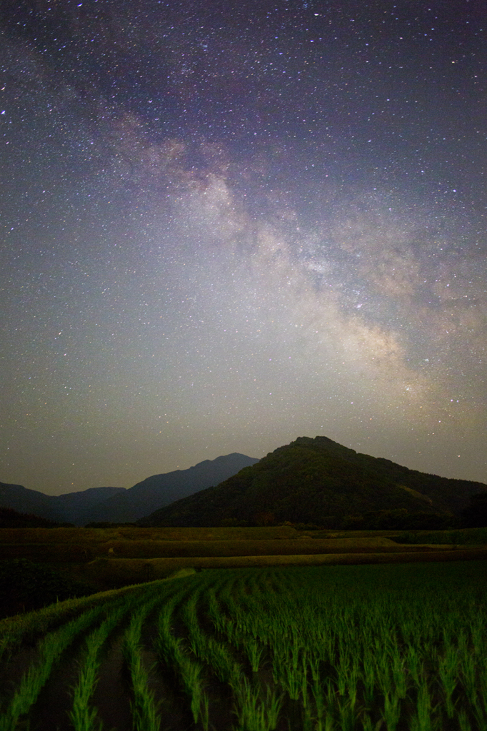 米山と天の川