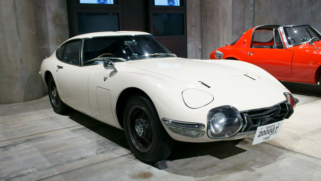 トヨタ2000GT