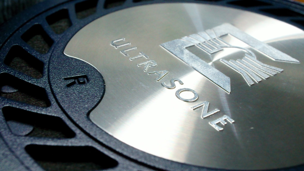 ウルトラゾーンのヘッドホン