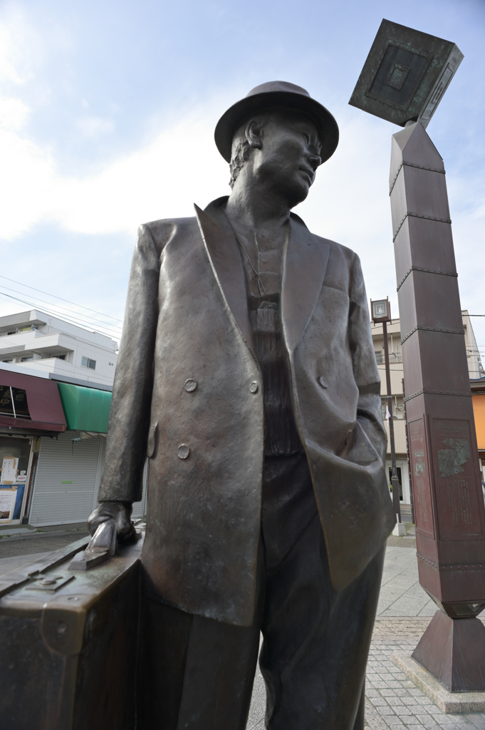 また旅に出るとするか。