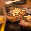 肉によるオアズケの刑（我慢してビール）